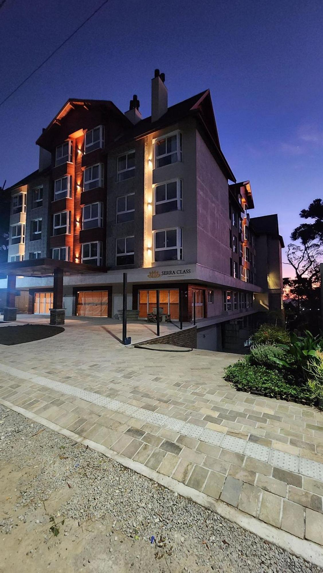 Apartamento Delux Flat No Serra Class Canela